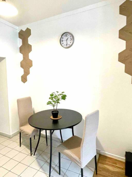Cosy Studio In The Center Of Fontainebleau Bagian luar foto